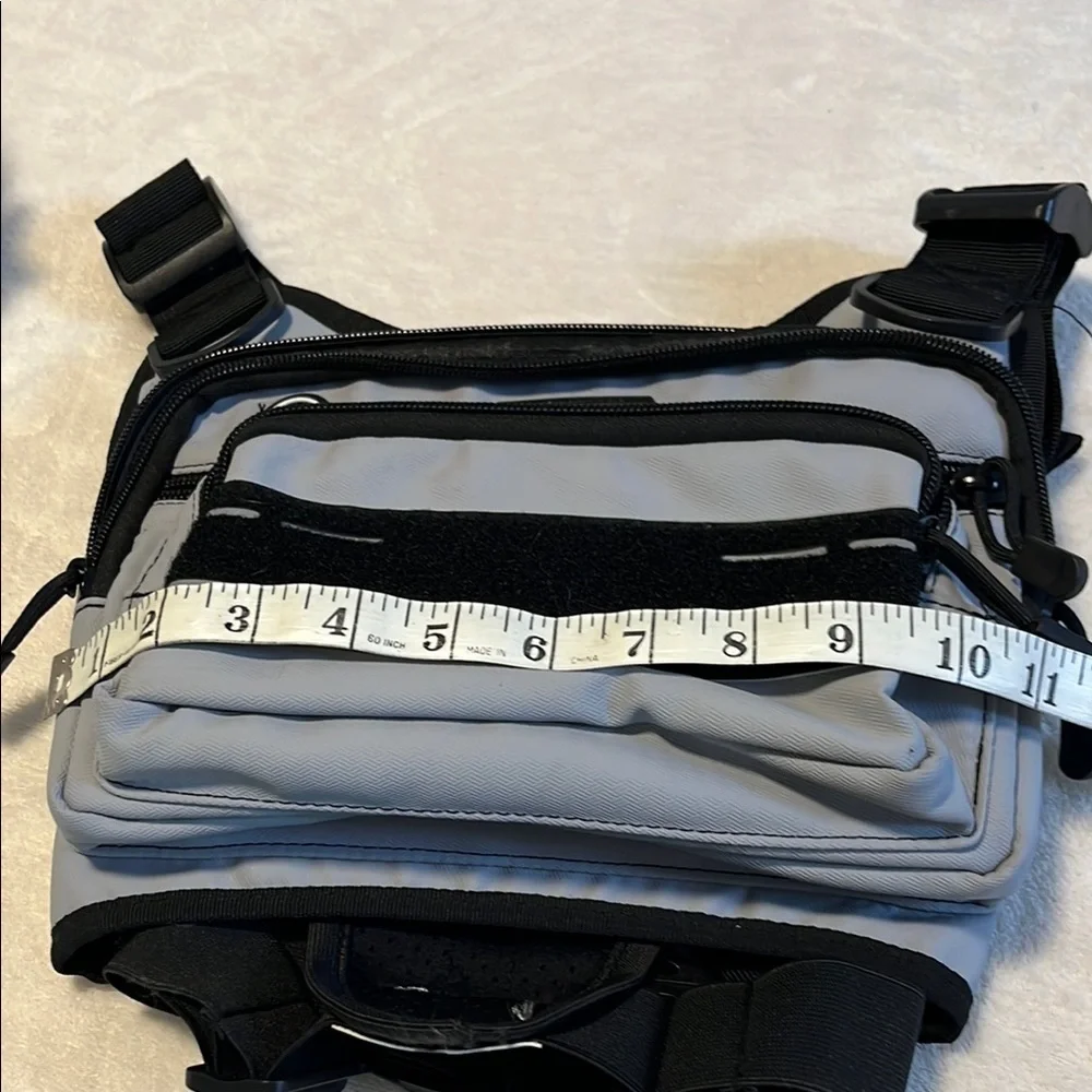 Jipimon Gray and Black Messenger Bag with Functional Design